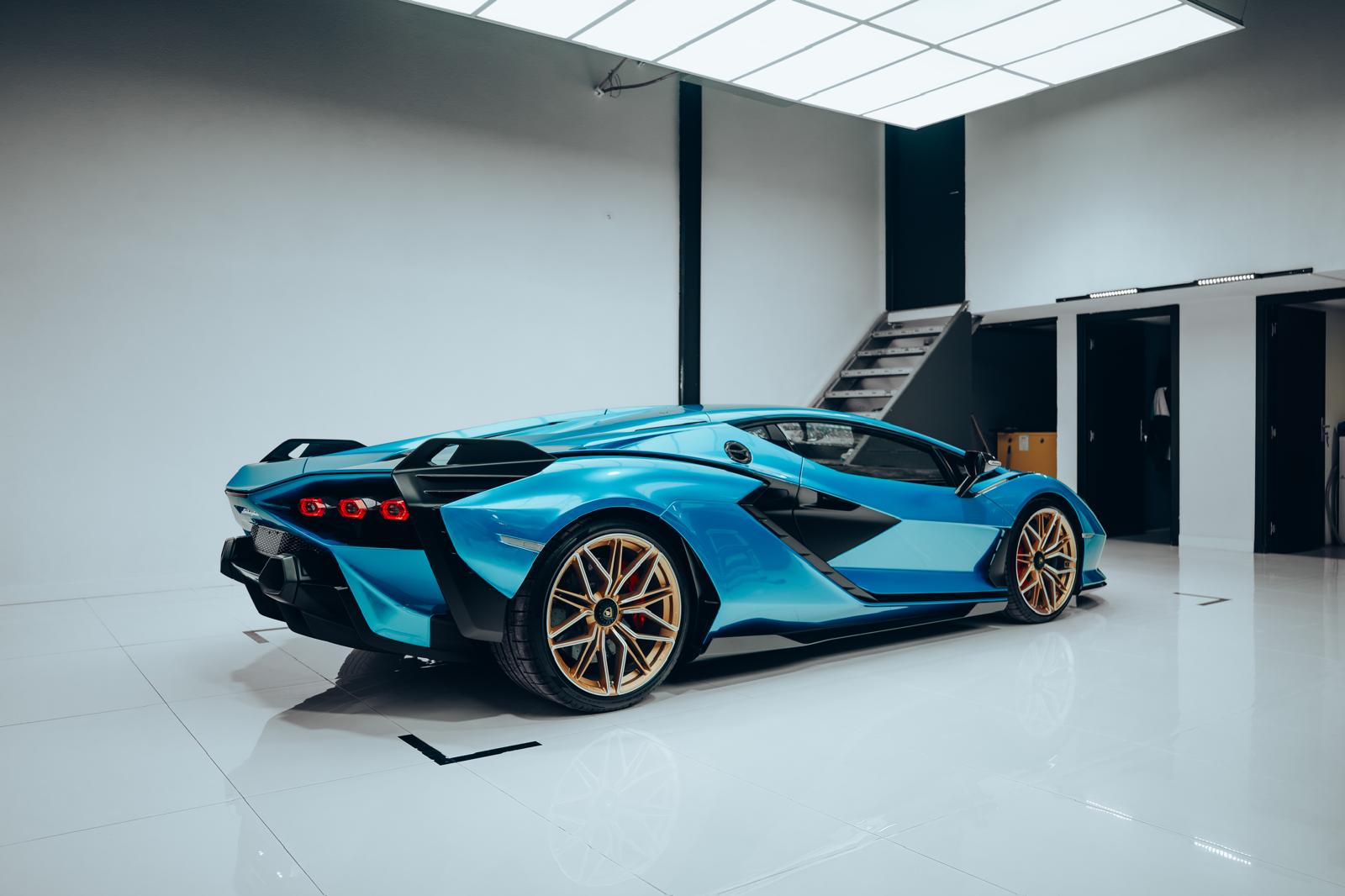 2019 Lamborghini Sian Rusu 1