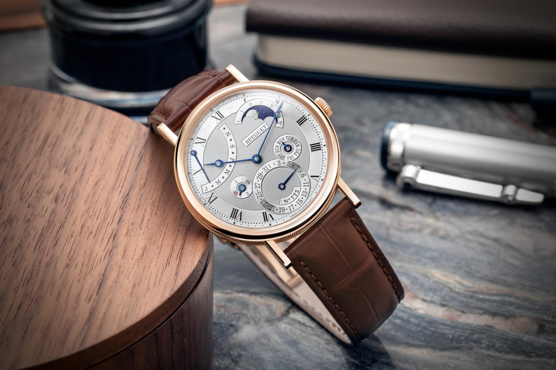 Montres Breguet 7327 Classique Watch