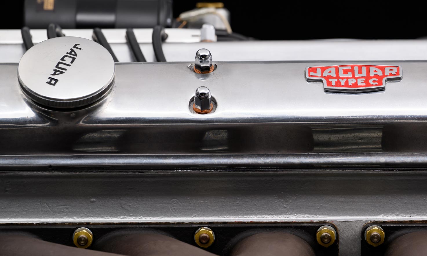 Loncon Concours Jaguar XK Engine Badge