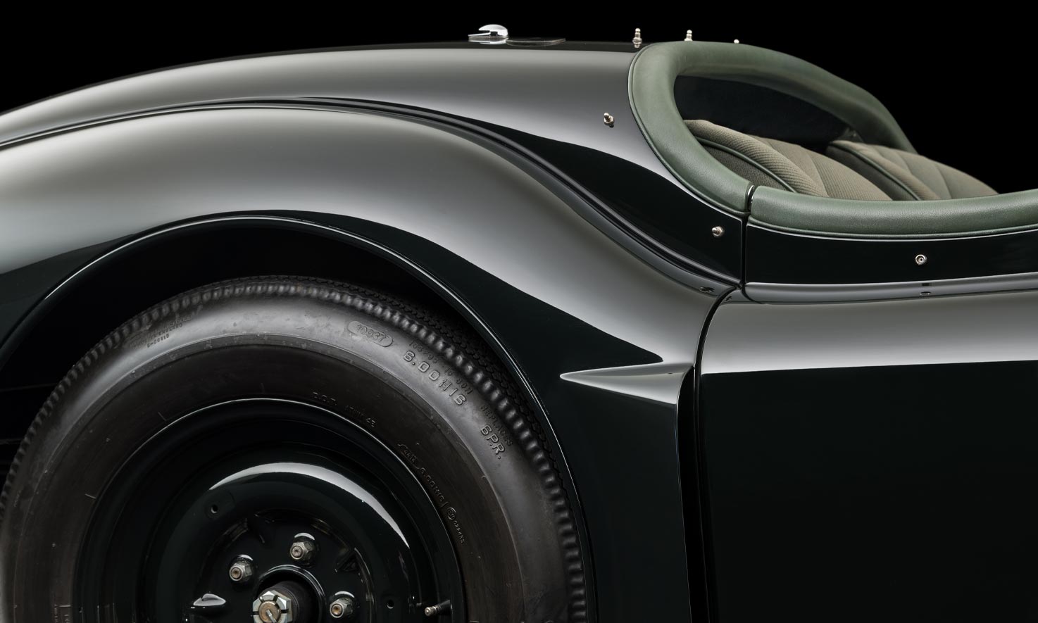 Loncon Concours Jaguar XK Wheel